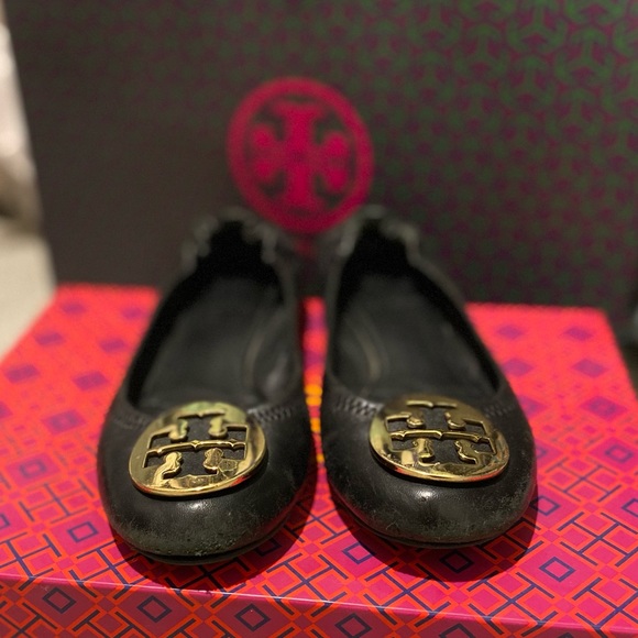Tory Burch Shoes - Picture 1 of 7